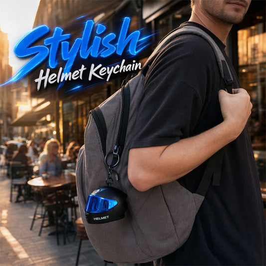 Nyhet: Nyckelring i form av en mini-motorcykelhjälm