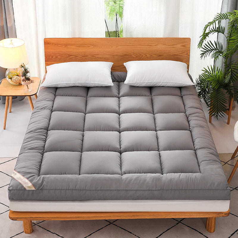 Mjuk, quiltad bäddmadrass 🛏️ Ett molnliknande lager av komfort – somna in i mjukheten, vakna upp utvilad ✨